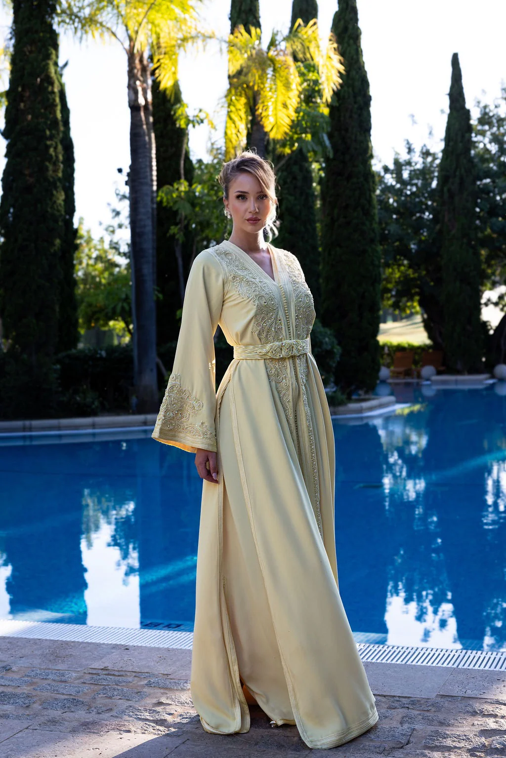 CAFTÁN AMIRA GOLDEN BLOOM